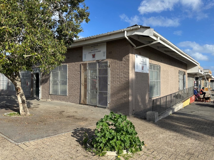 To Let commercial Property for Rent in Eersterivier Western Cape